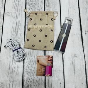 DERMAFLASH DERMAPORE+ Ultrasonic Pore Extractor & Skincare Infuser